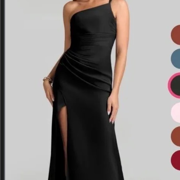 David's Bridal Black One-Shoulder Slit Gown - Picture 5 of 5